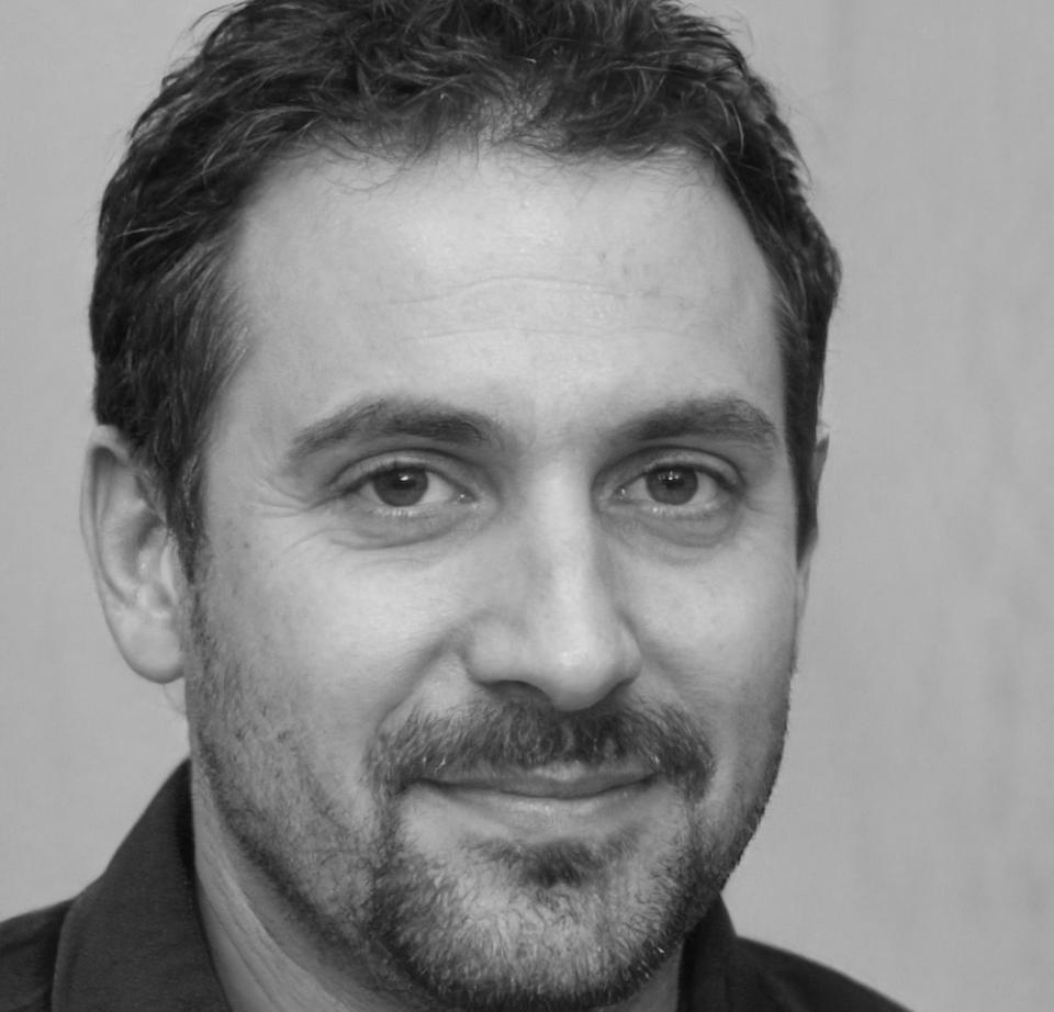 Ritratto professionale di Silvio Trentini, responsabile amministrativo con esperienza in negoziazione budget